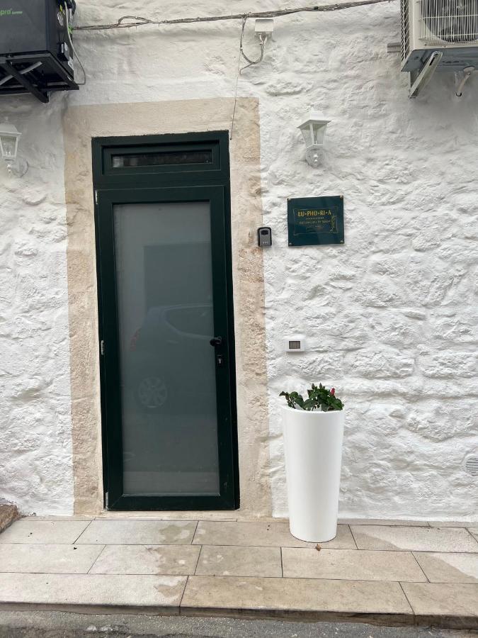 Euphoria Luxury Room Ostuni Bagian luar foto